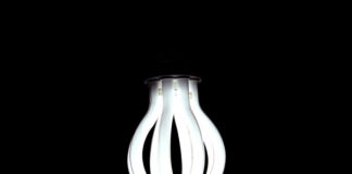 Zdalne sterowanie żarówkami LED i innym oświetleniem - Lutron