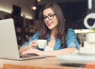 Internet do laptopa. Podpowiadamy co i jak Internet do laptopa