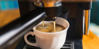 Ekspres do kawy bez kapsułek – czy warto go wybrać?