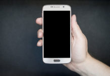 Gdzie zgłosić się w razie awarii telefonu komórkowego? Gdzie zgłosić się w razie awarii telefonu komórkowego?