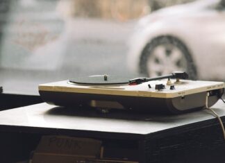 Odtwarzacze audio dla audiofilów – jakie cechy powinny posiadać? Odtwarzacze audio dla audiofilów – jakie cechy powinny posiadać?