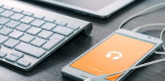 Czy można słuchać muzyki przez słuchawkę Bluetooth? Czy można słuchać muzyki przez słuchawkę Bluetooth?