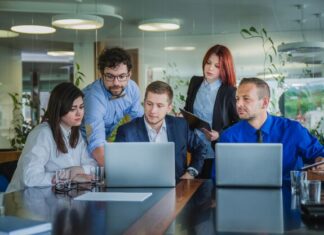 Wdrożenie Salesforce w Twojej firmie: Klucz do efektywnego CRM